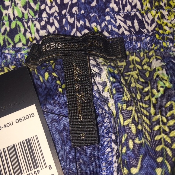 🆕 BCBGMAXAZRIA shorts - Picture 6 of 7